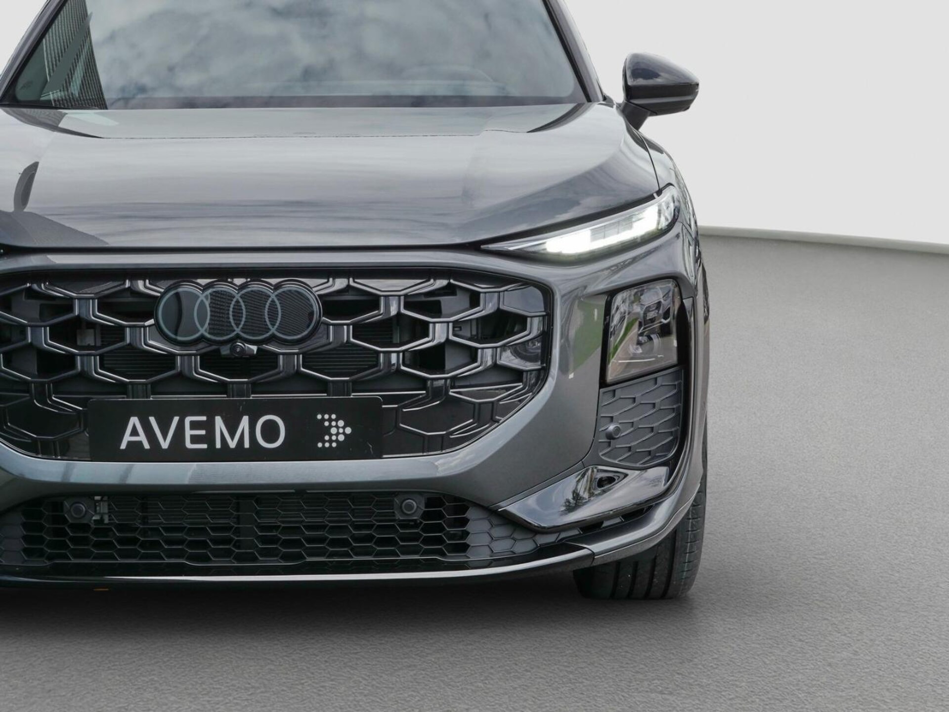 Audi Q3 SUV e-hybrid
