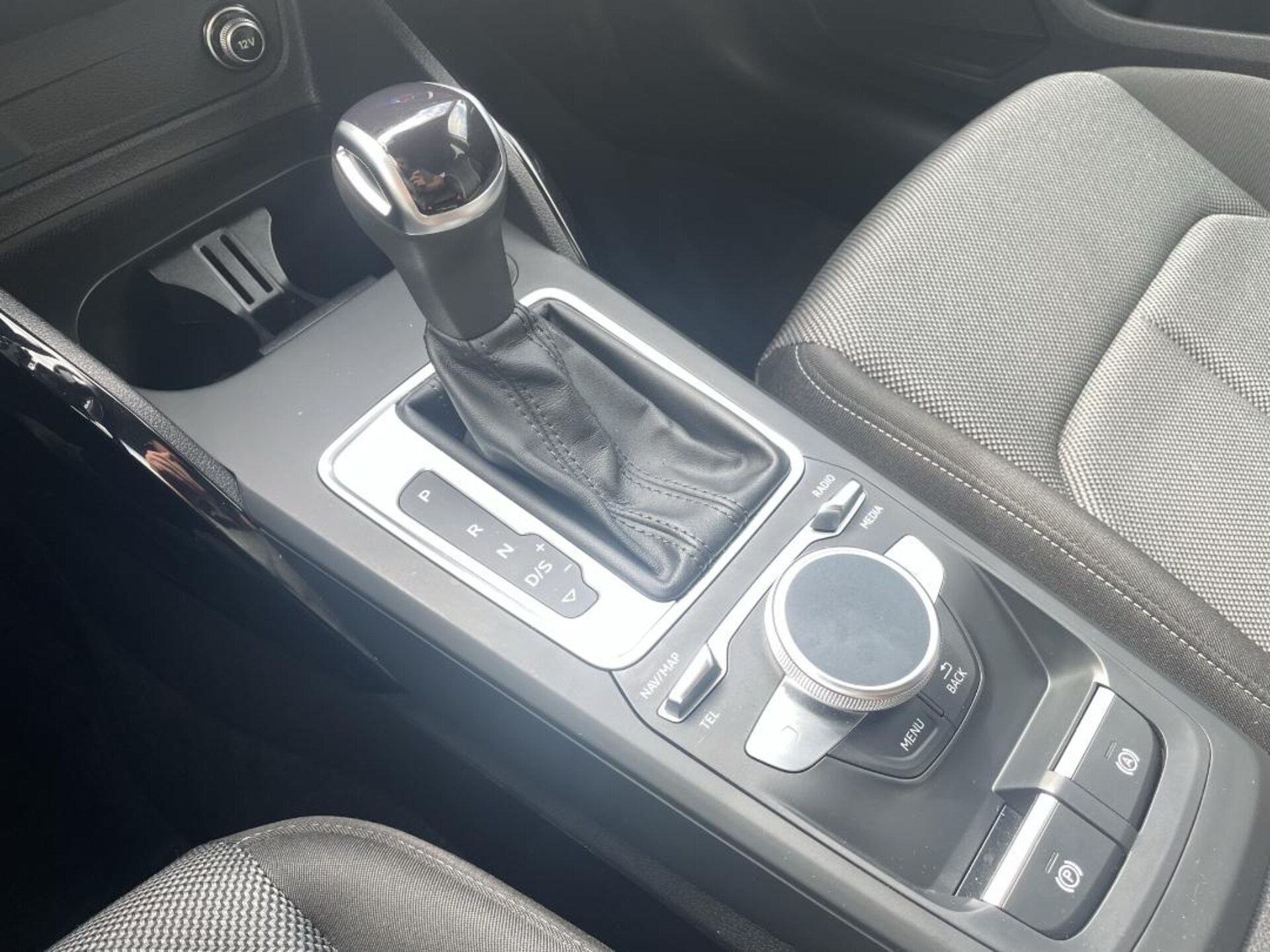 Audi Q2 S line