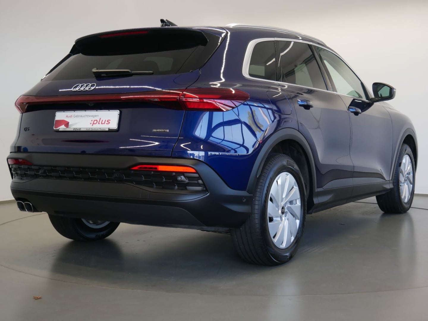 Bild über Audi Q5 SUV TDI quattro 150 kW S tronic - für weitere Informationen kontaktieren Sie den Audi Partner
