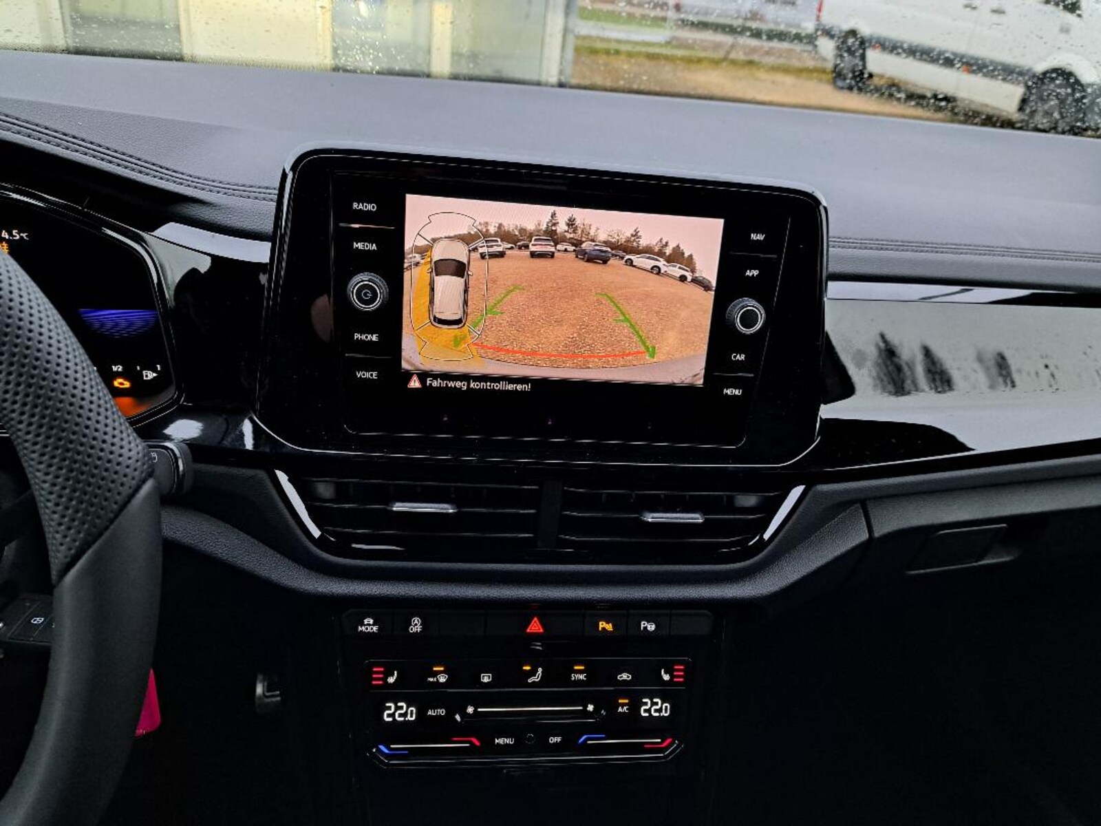Volkswagen T-Roc – Bild 17
