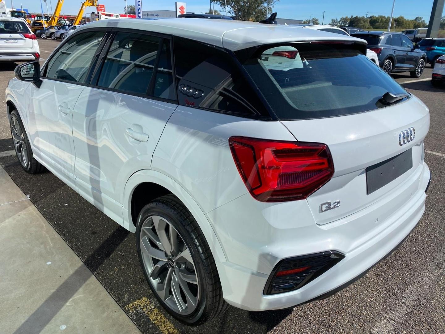 Image about Audi Q2 35 TFSI S tronic