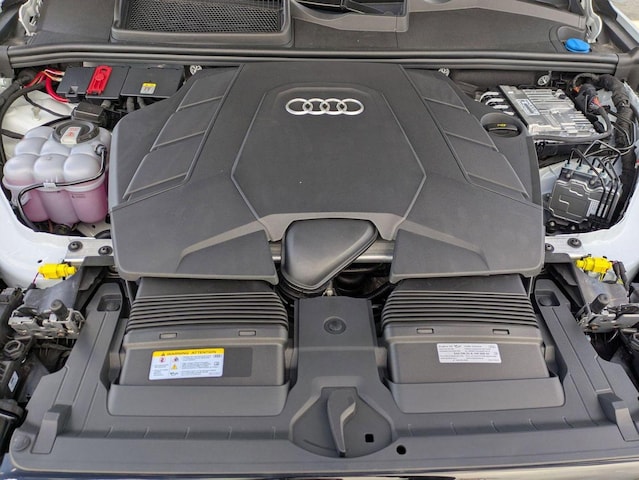 2026 Audi Q7 Premium Plus - Photo 12