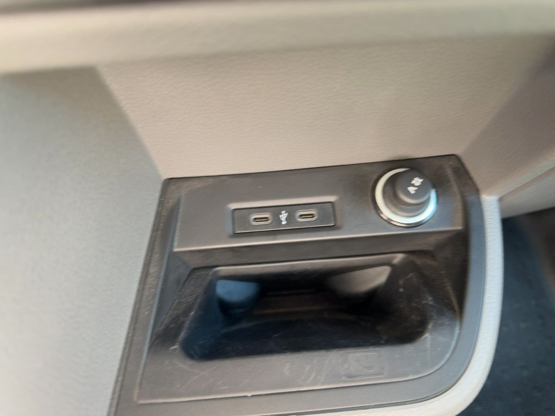 Volkswagen T6.1 Transporter Kasten langer Radstand EcoProfi