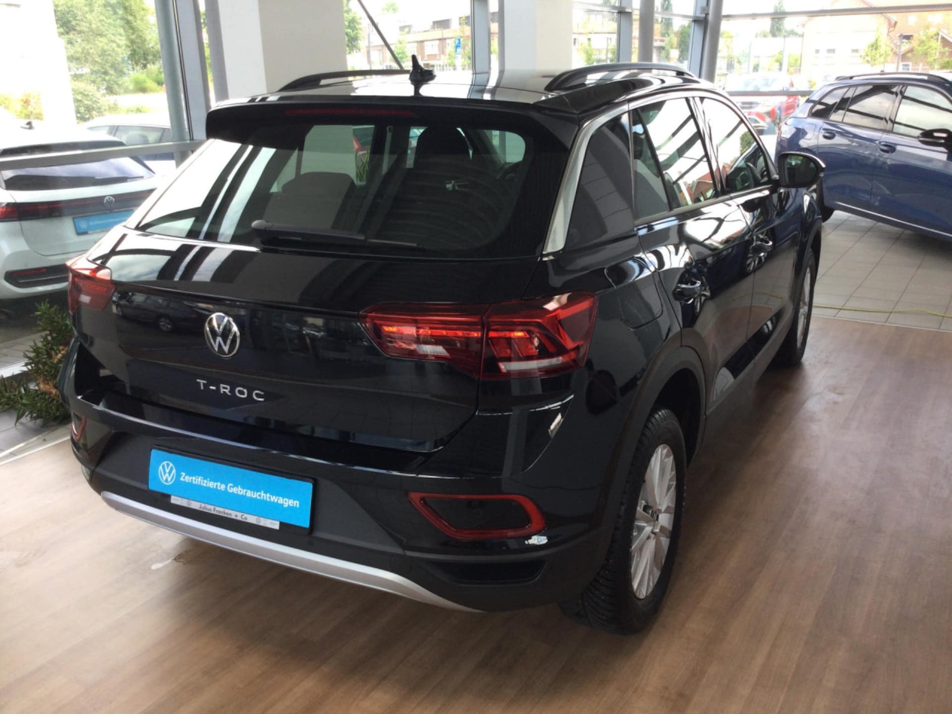 Volkswagen T-Roc Life