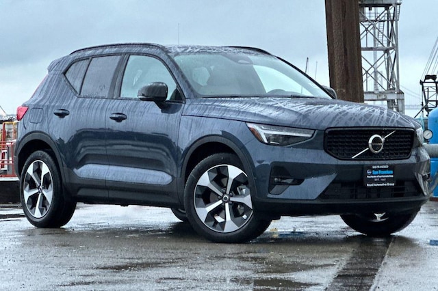 2026 Volvo XC40
