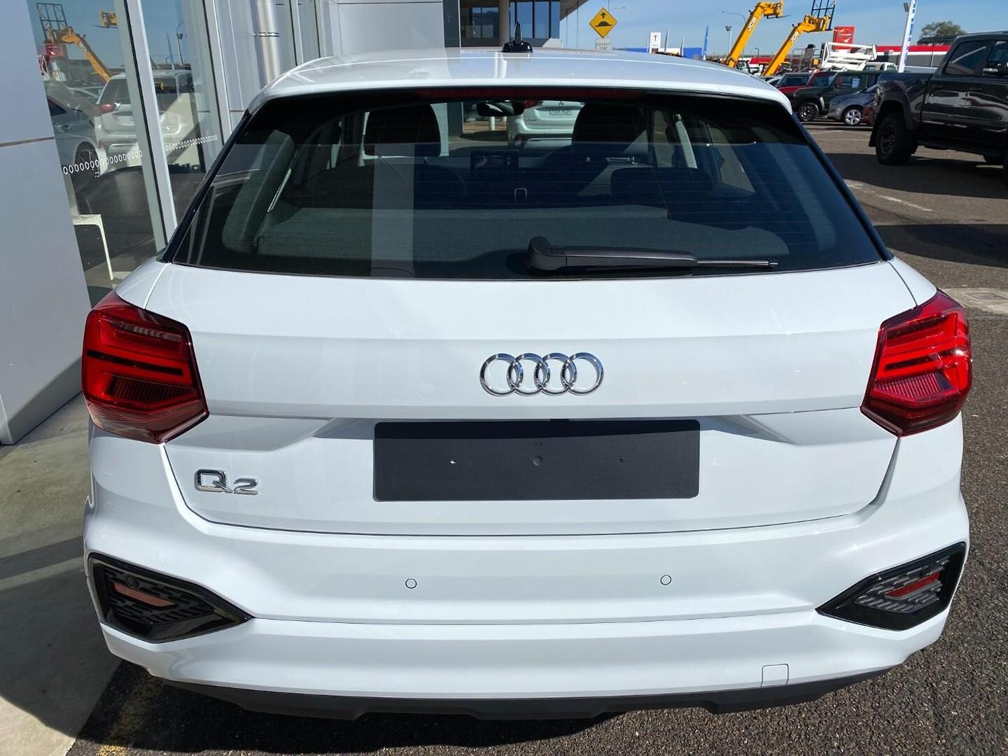 Image about Audi Q2 35 TFSI S tronic