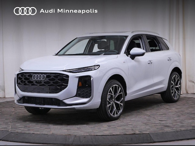 2026 Audi Q3 Base