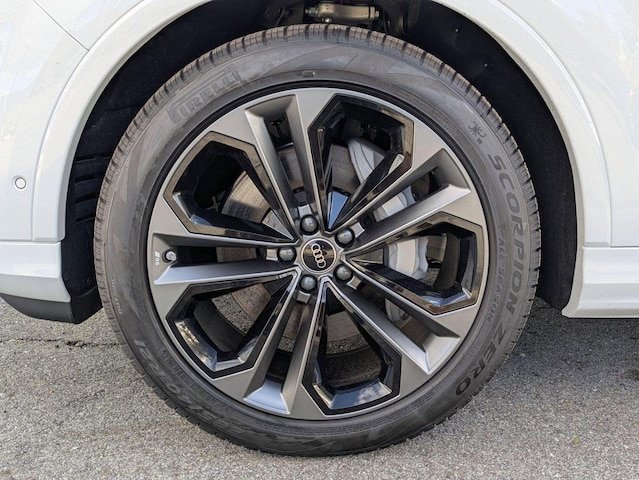 2026 Audi Q7 Premium Plus - Photo 13