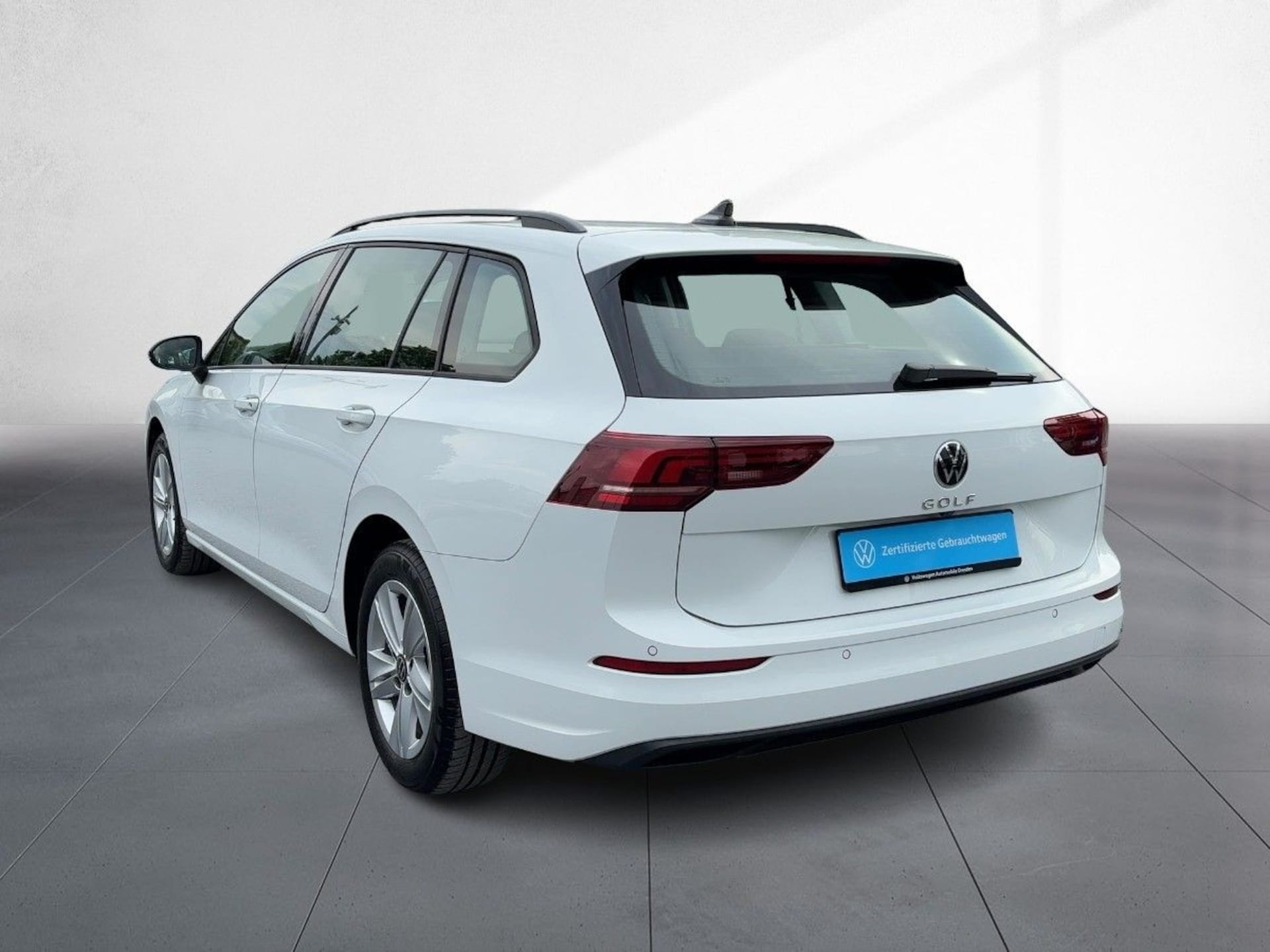 Volkswagen Golf Variant Life