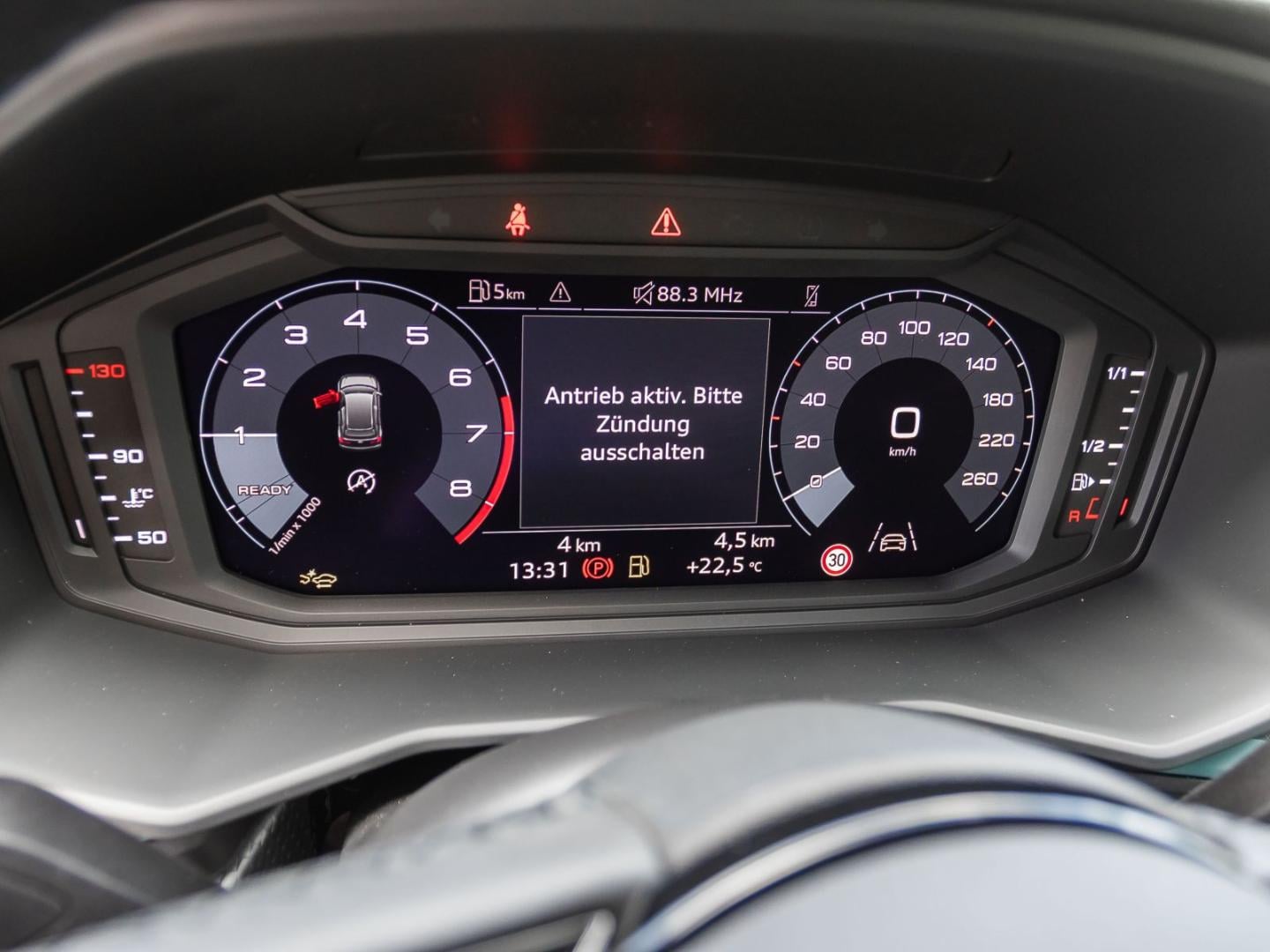 Bild über Audi A1 Sportback advanced 25 TFSI Schaltgetriebe - für weitere Informationen kontaktieren Sie den Audi Partner