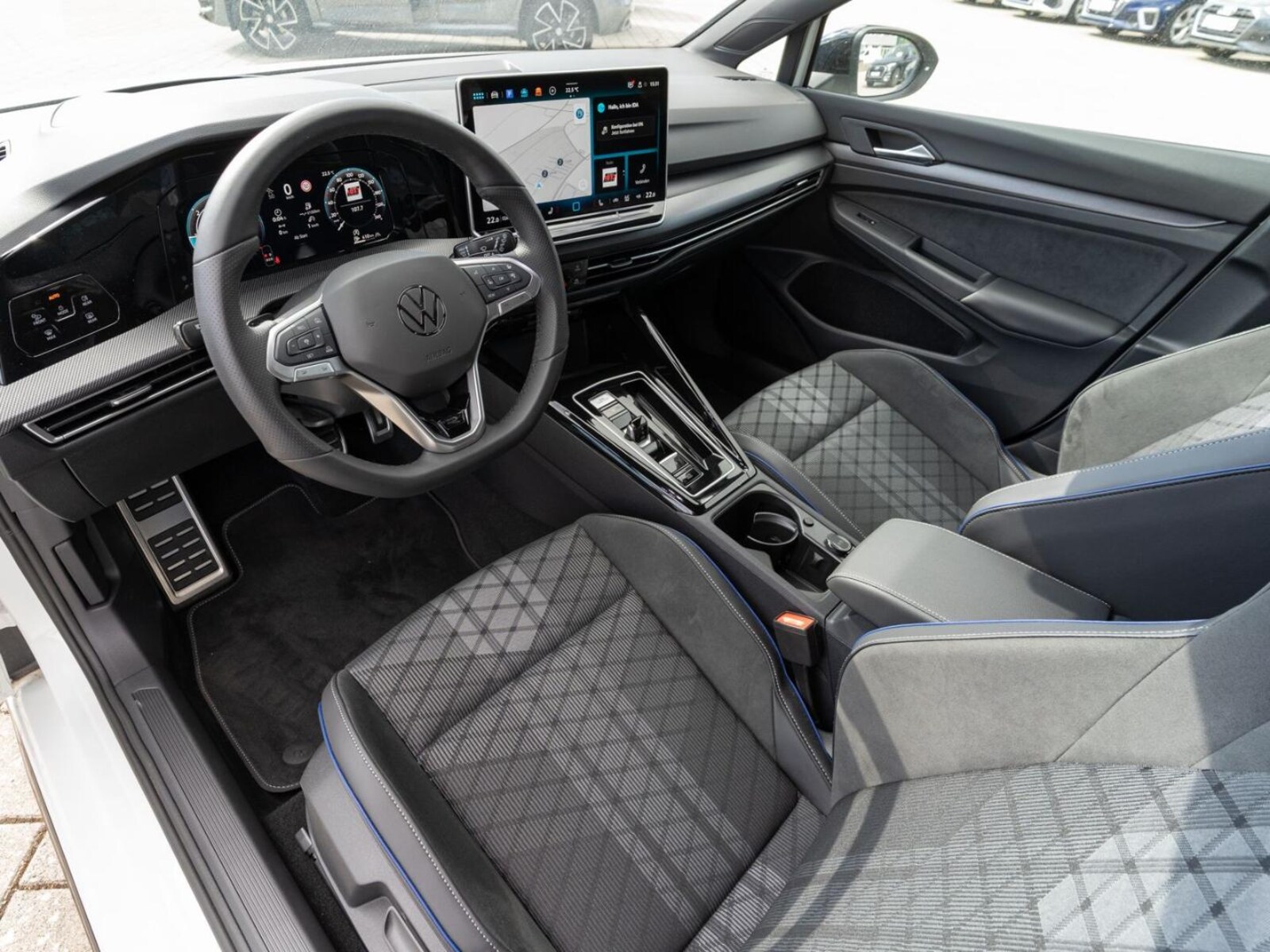 Volkswagen Golf Variant – Bild 12