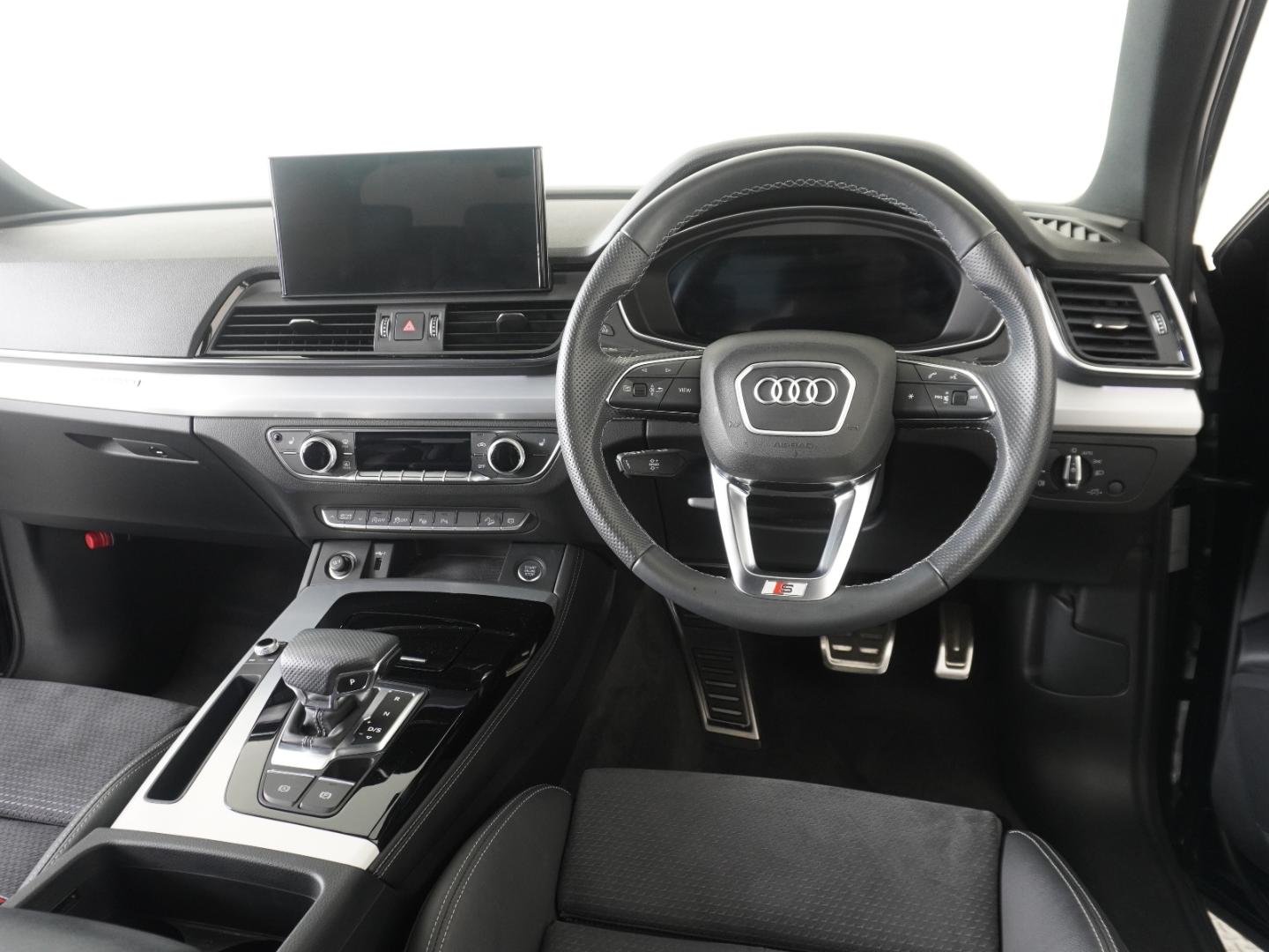 Image about Audi Q5 Sportback 40 TDI quattro S line