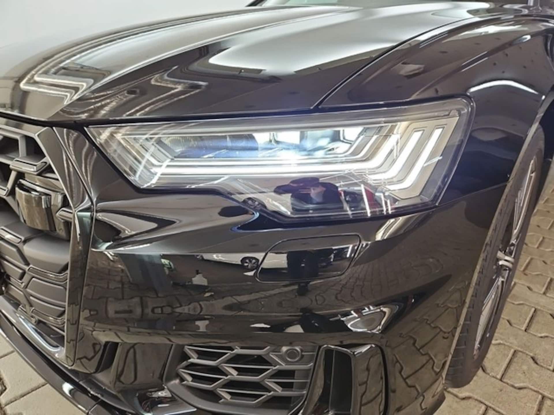 Audi S6 Avant