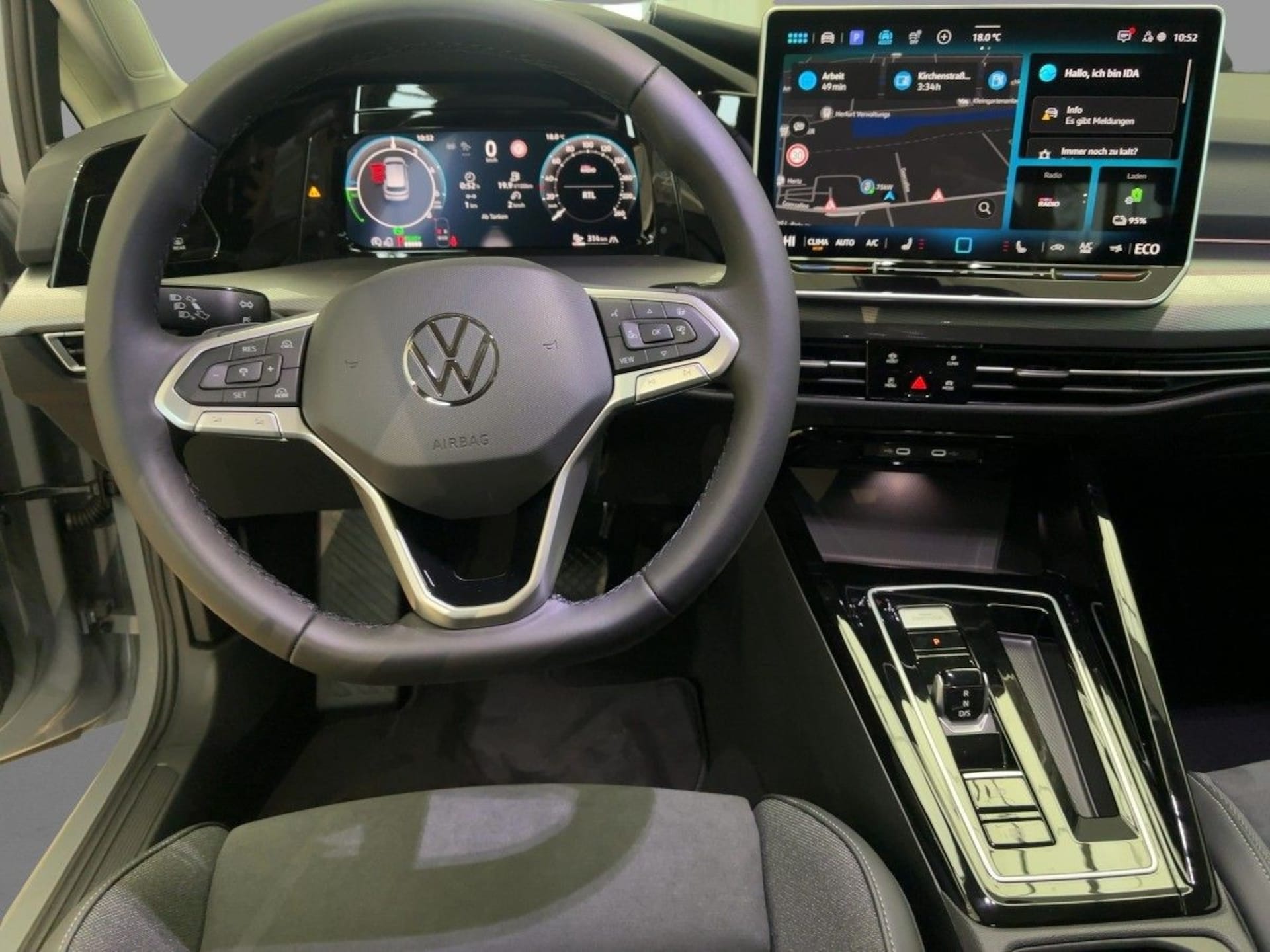 Volkswagen Golf Style