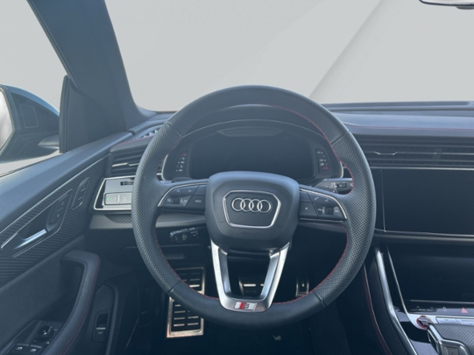 Audi SQ8 – Bild 8