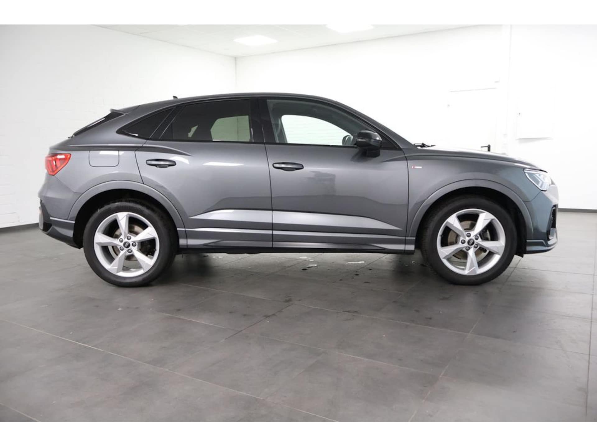 Audi Q3 Sportback S line