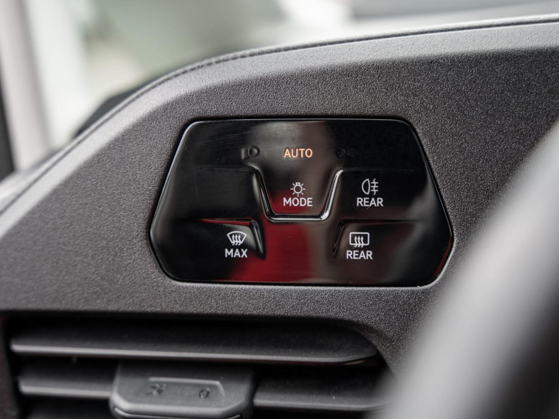 Volkswagen Caddy California