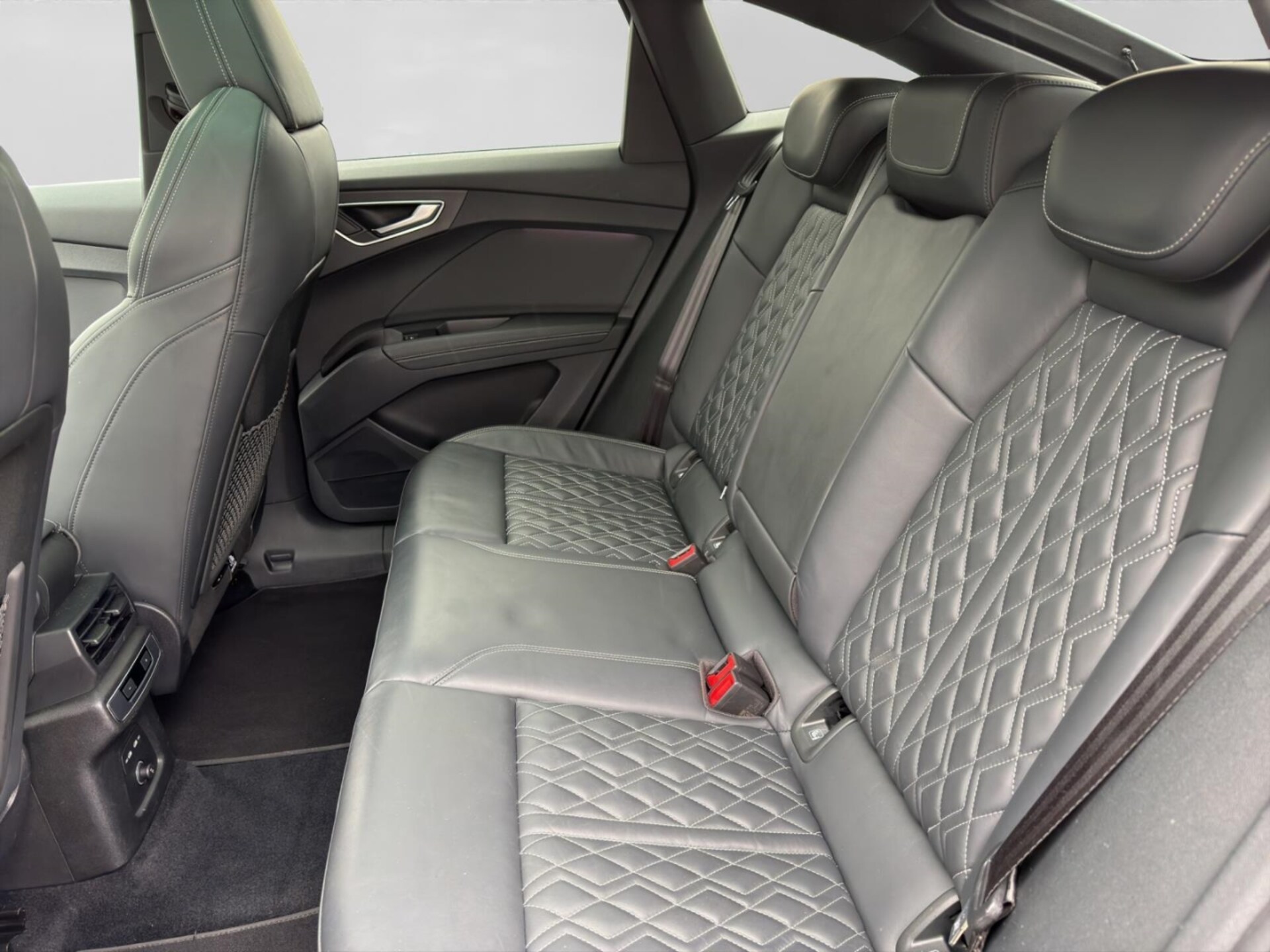 Audi Q4 Sportback e-tron