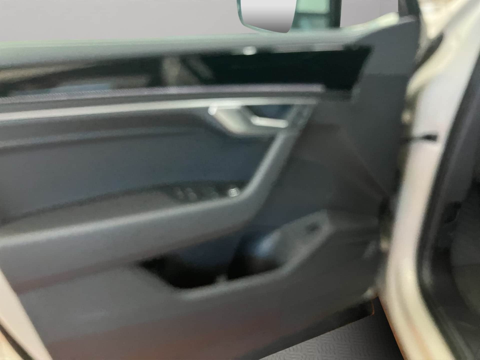 Volkswagen Touareg Basis-Modell