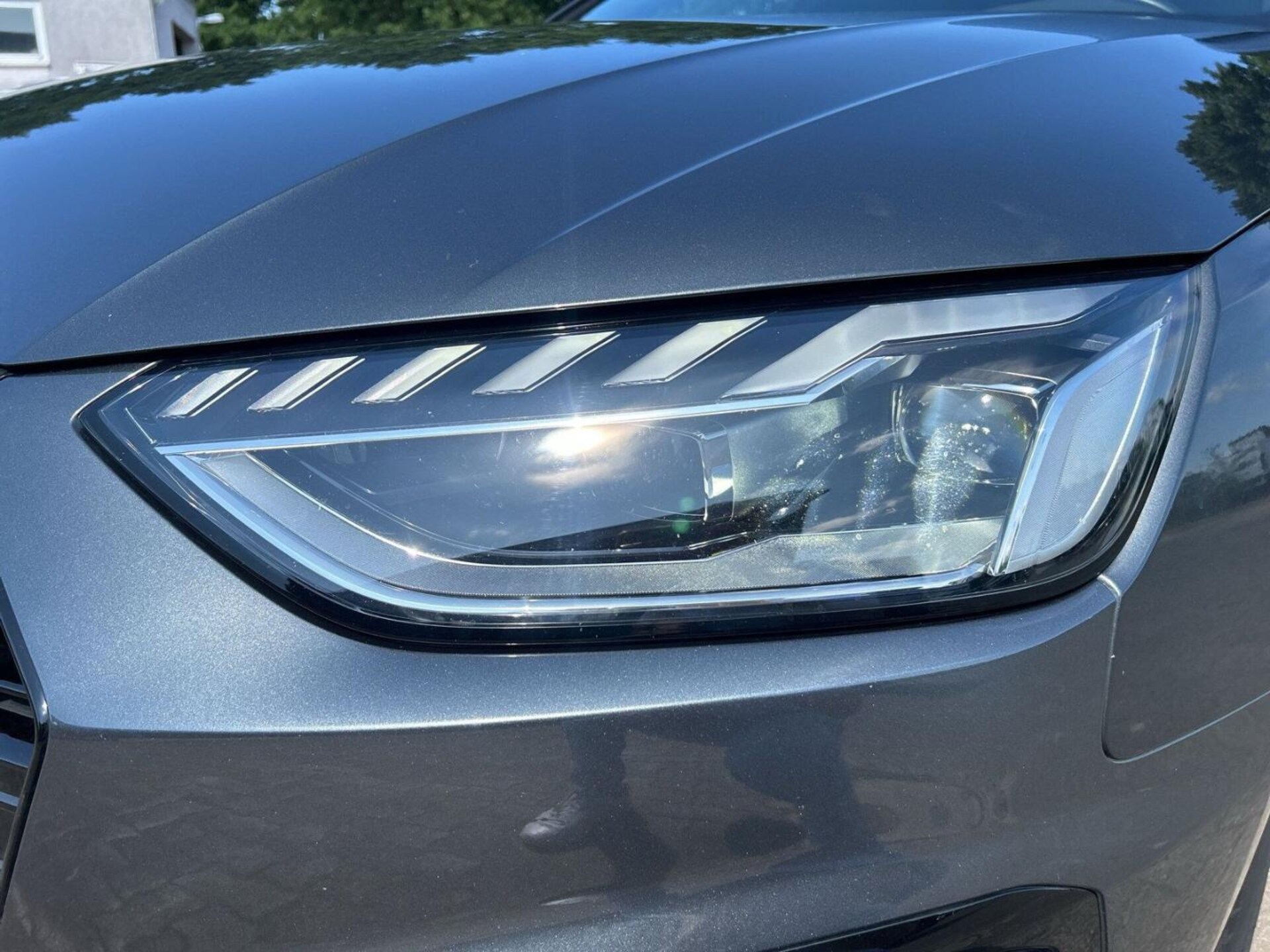 Audi A4 Avant S line