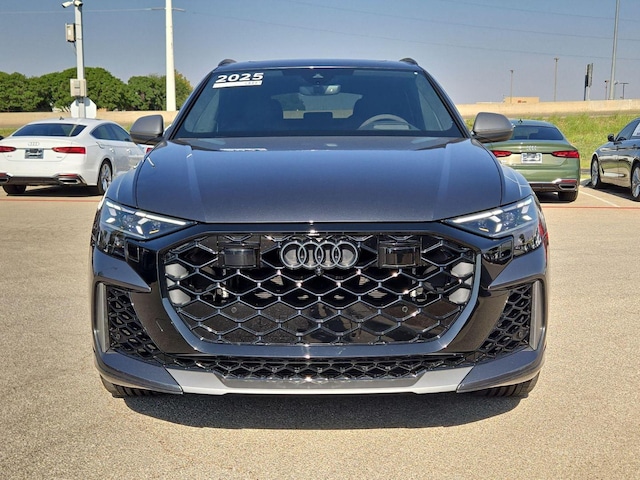 2025 Audi RS Q8 Base - Photo 10