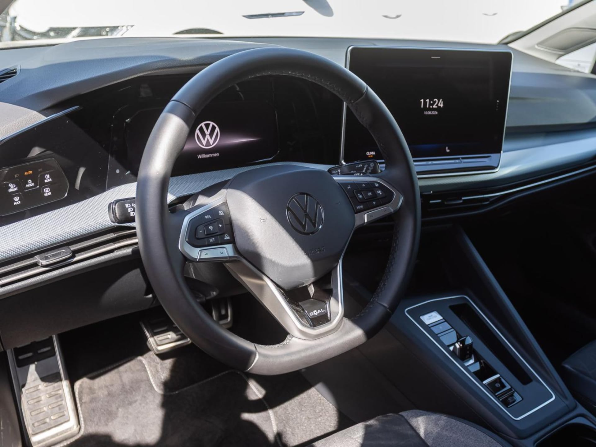 Volkswagen Golf Life
