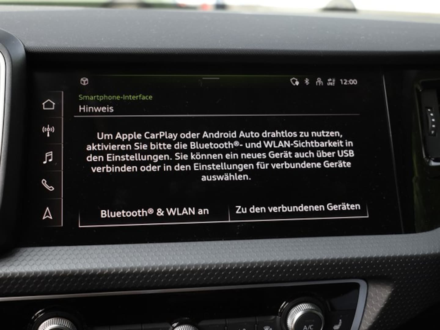 Bild über Audi A1 Sportback S line 35 TFSI S tronic - für weitere Informationen kontaktieren Sie den Audi Partner