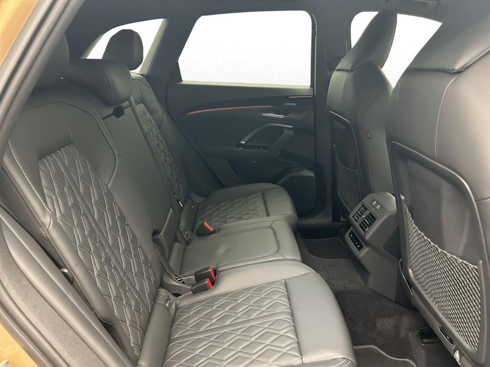 Audi SQ5 – Bild 16