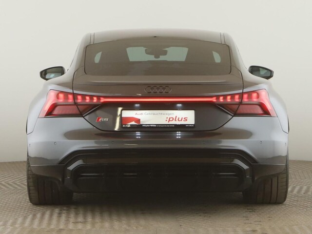 Audi e-tron GT RS
