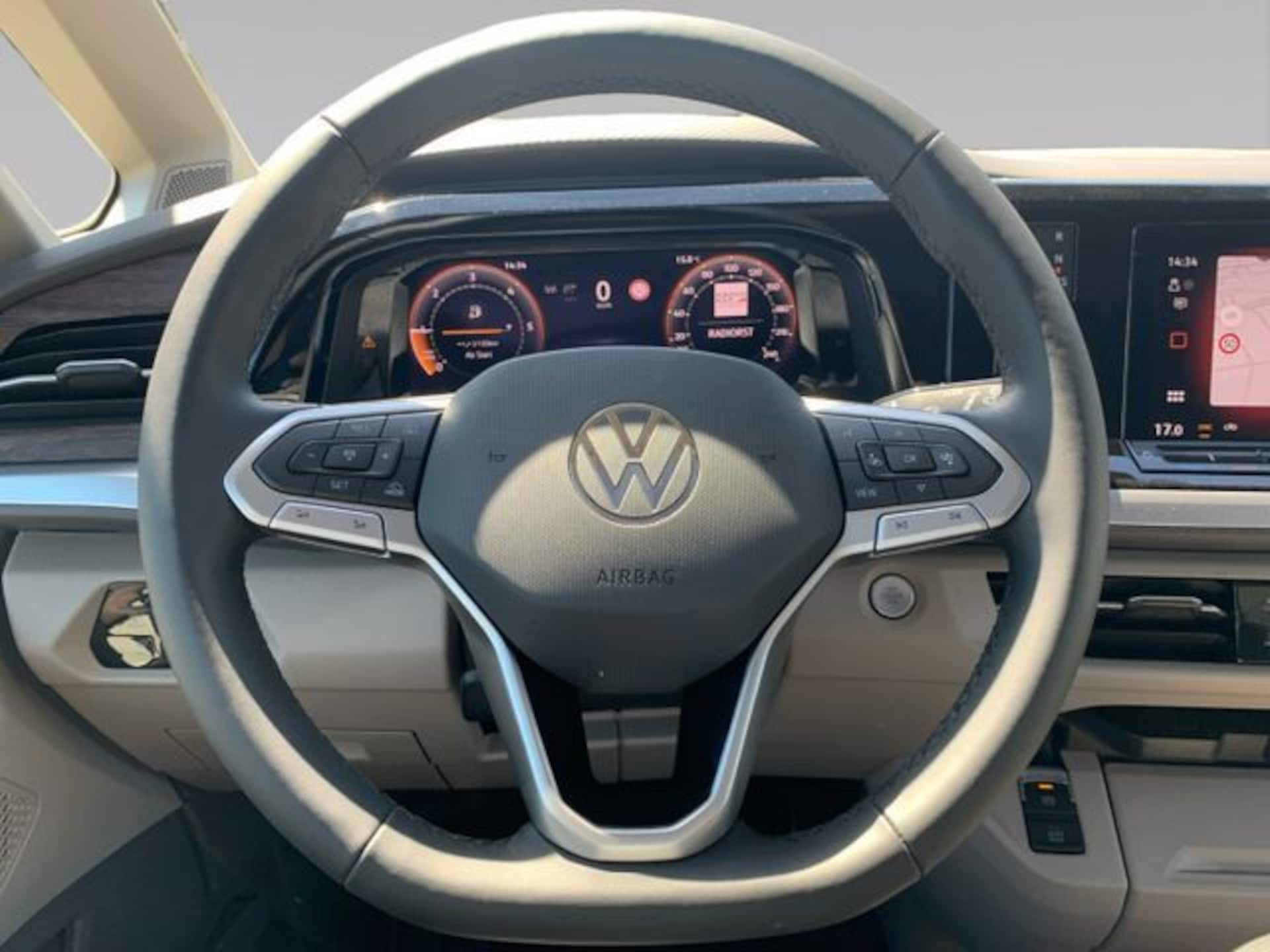 Volkswagen Multivan Langversion Style