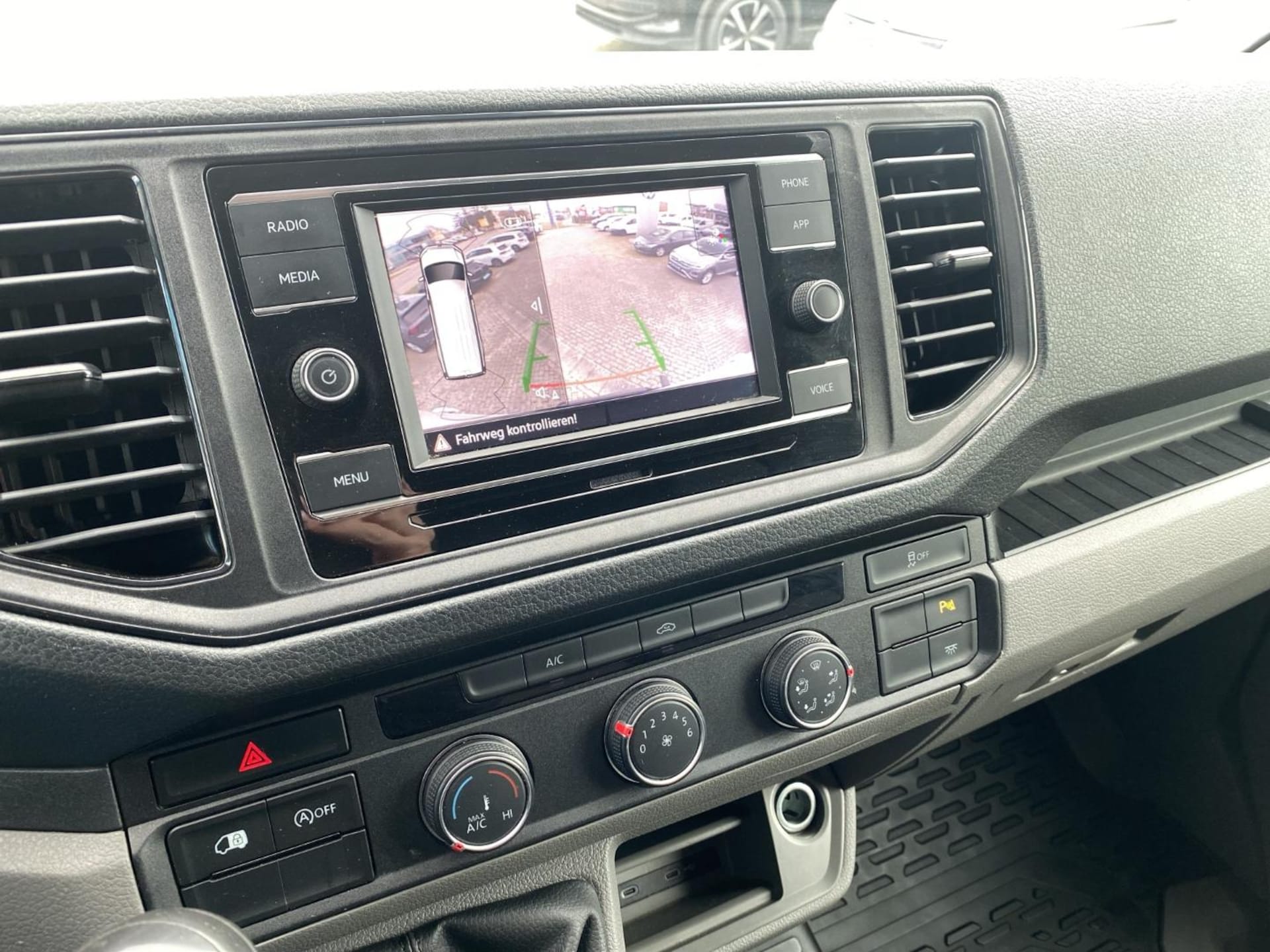 Volkswagen Crafter Kasten mittlerer Radstand