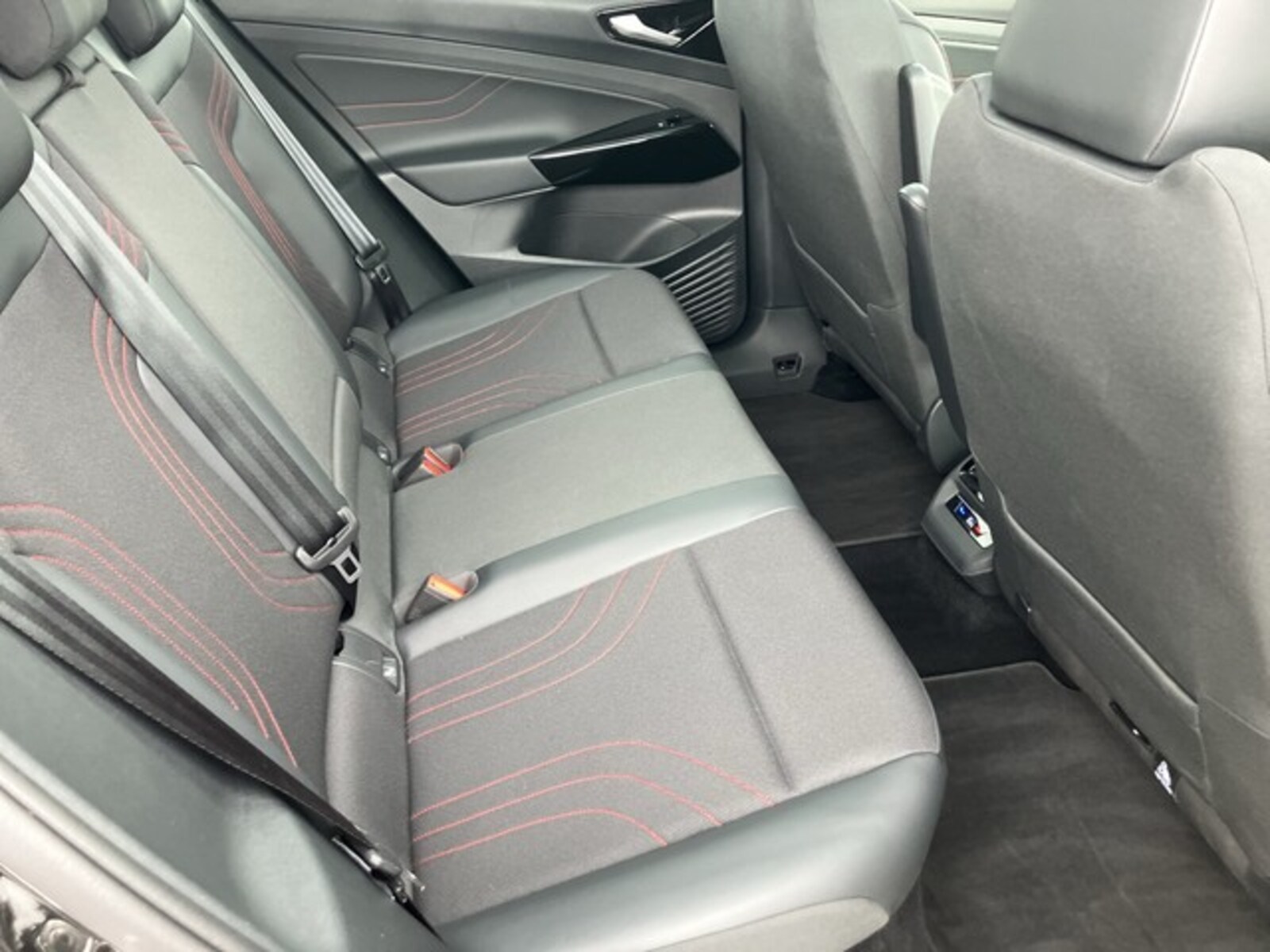 Volkswagen ID.4 – Bild 15