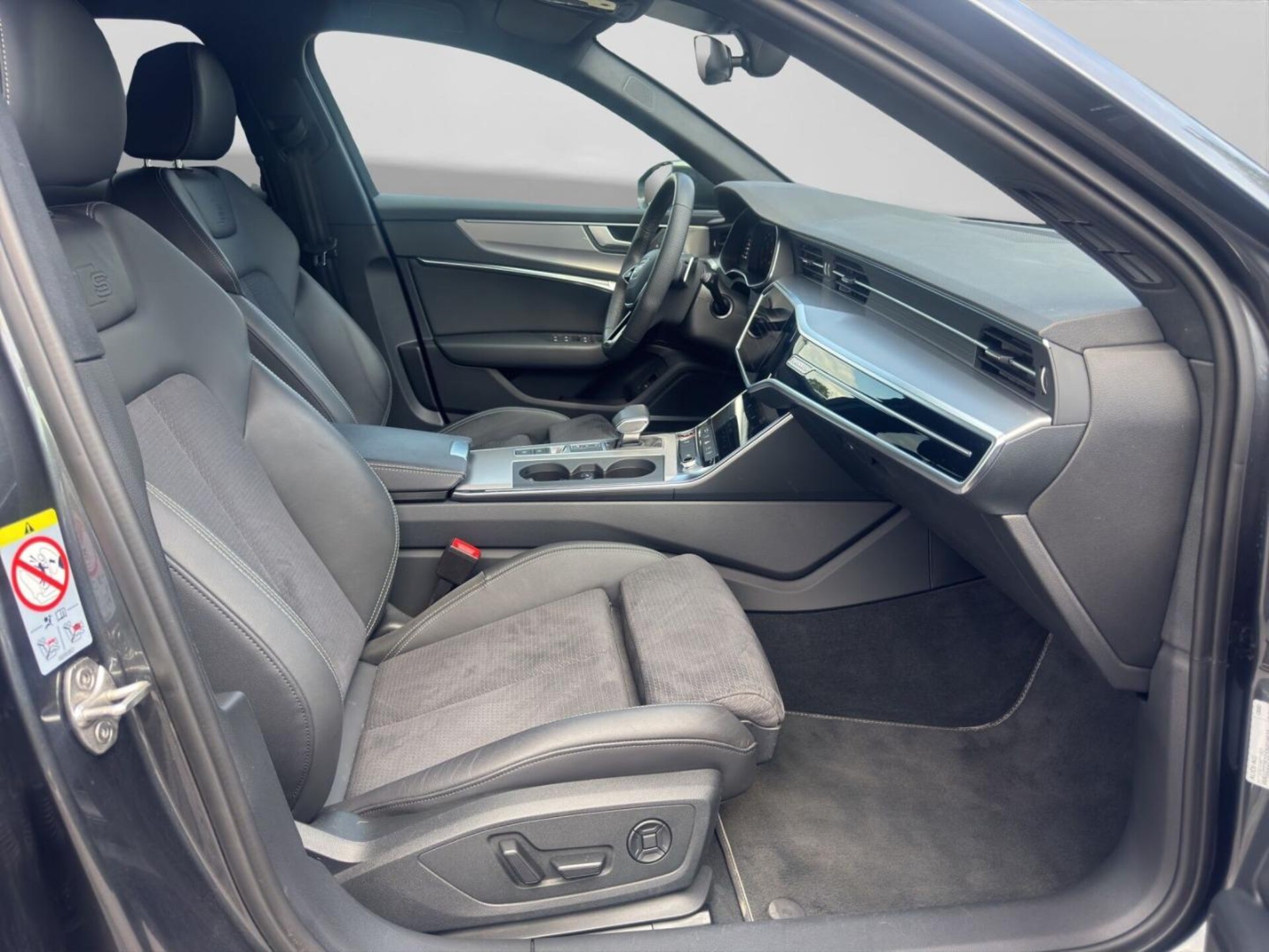 Audi S6 Avant