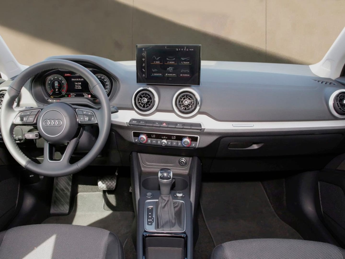Bild über Audi Q2 S line 35 TFSI S tronic - für weitere Informationen kontaktieren Sie den Audi Partner
