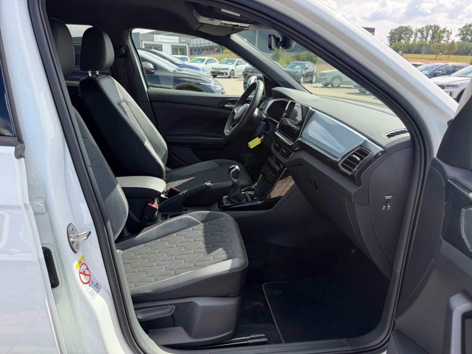 Volkswagen T-Cross – Bild 18
