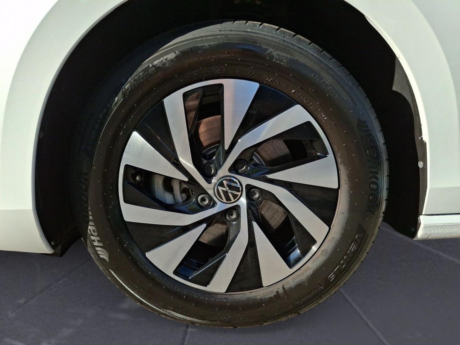Volkswagen Passat – Bild 7