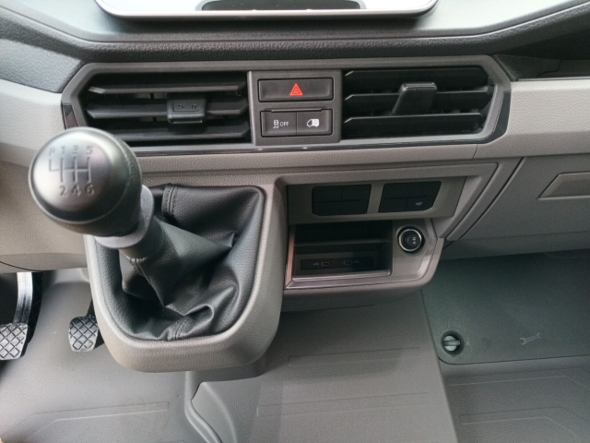 Volkswagen Crafter Kasten mittlerer Radstand