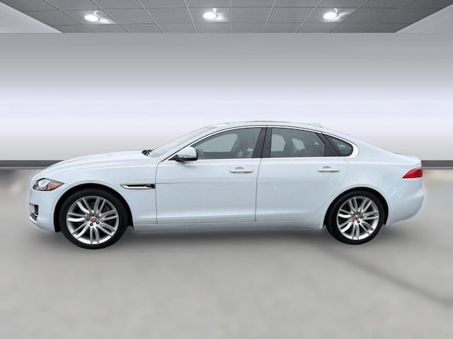 2018 Jaguar XF