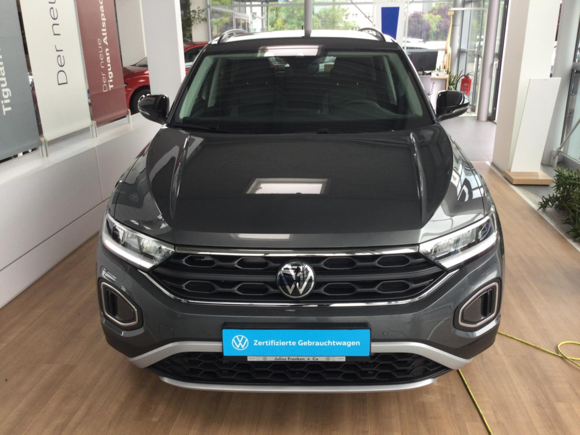 Volkswagen T-Roc Life