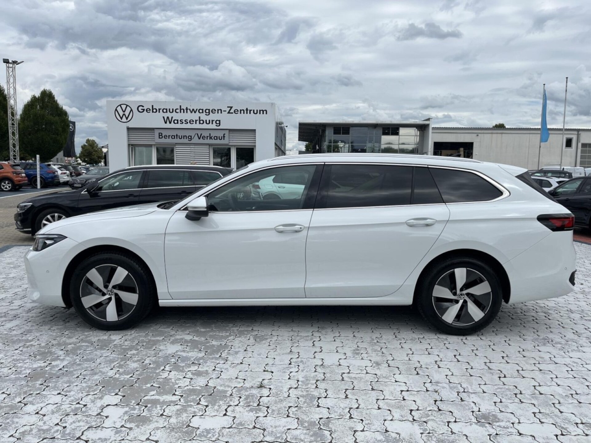 Volkswagen Passat Business