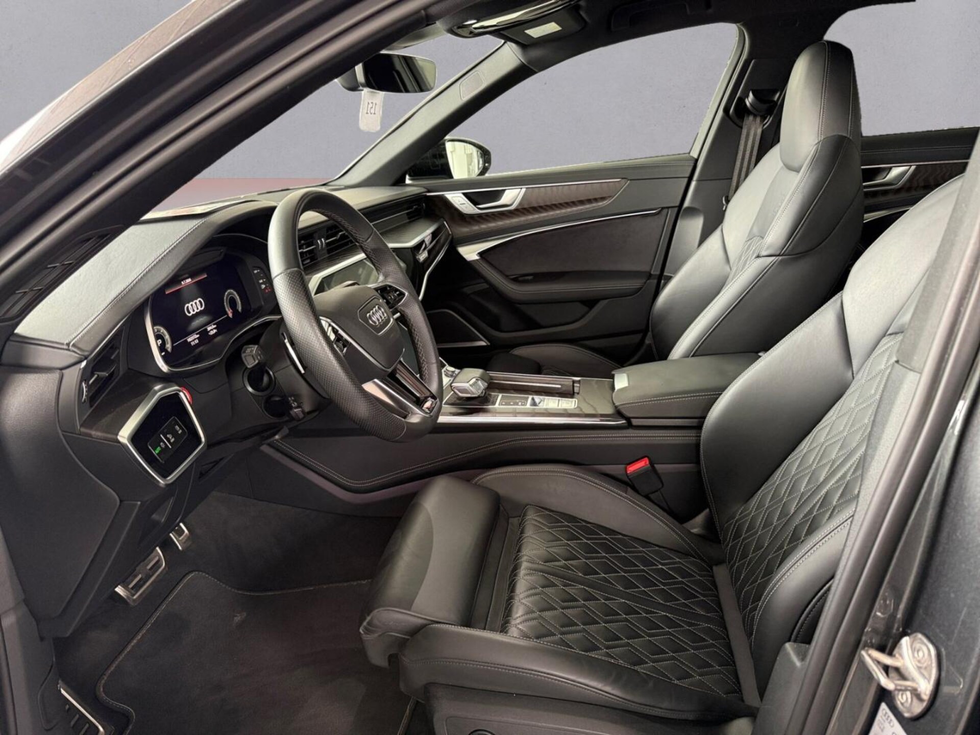 Audi S6 Avant