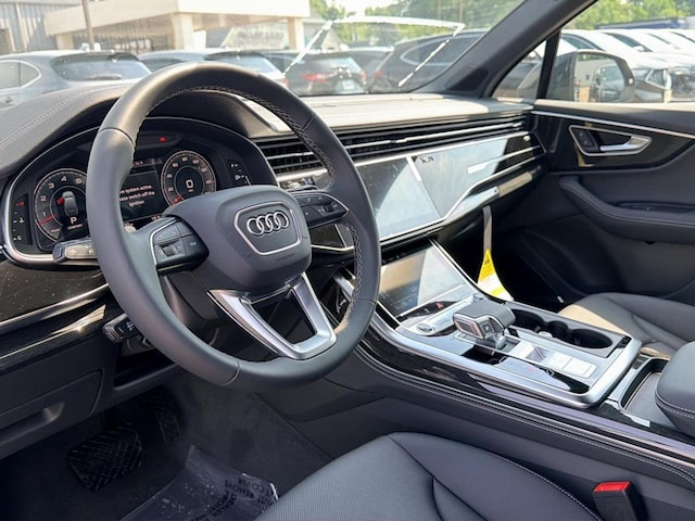 2026 Audi Q7 Premium Plus - Photo 7