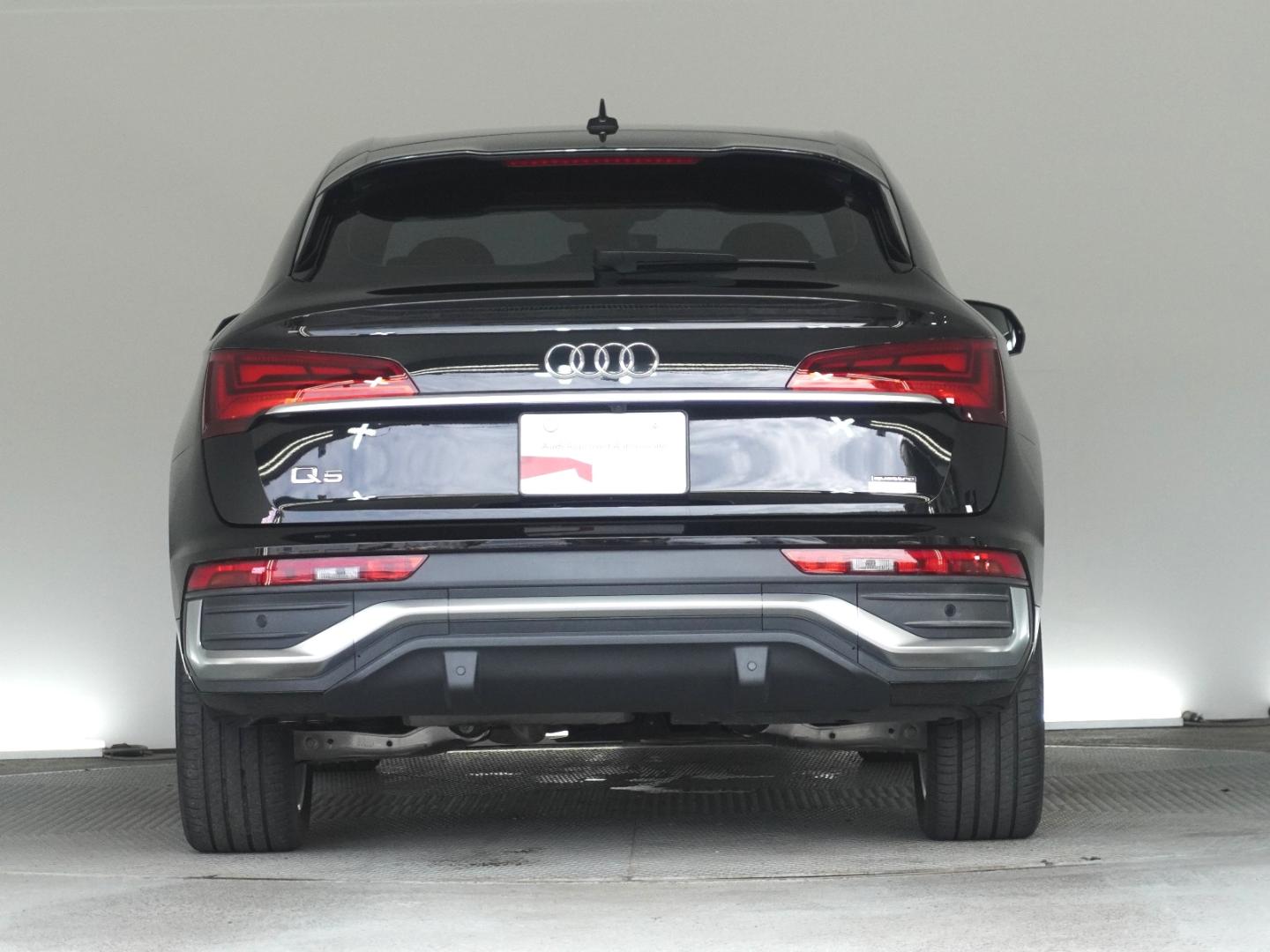 Image about Audi Q5 Sportback 40 TDI quattro S line