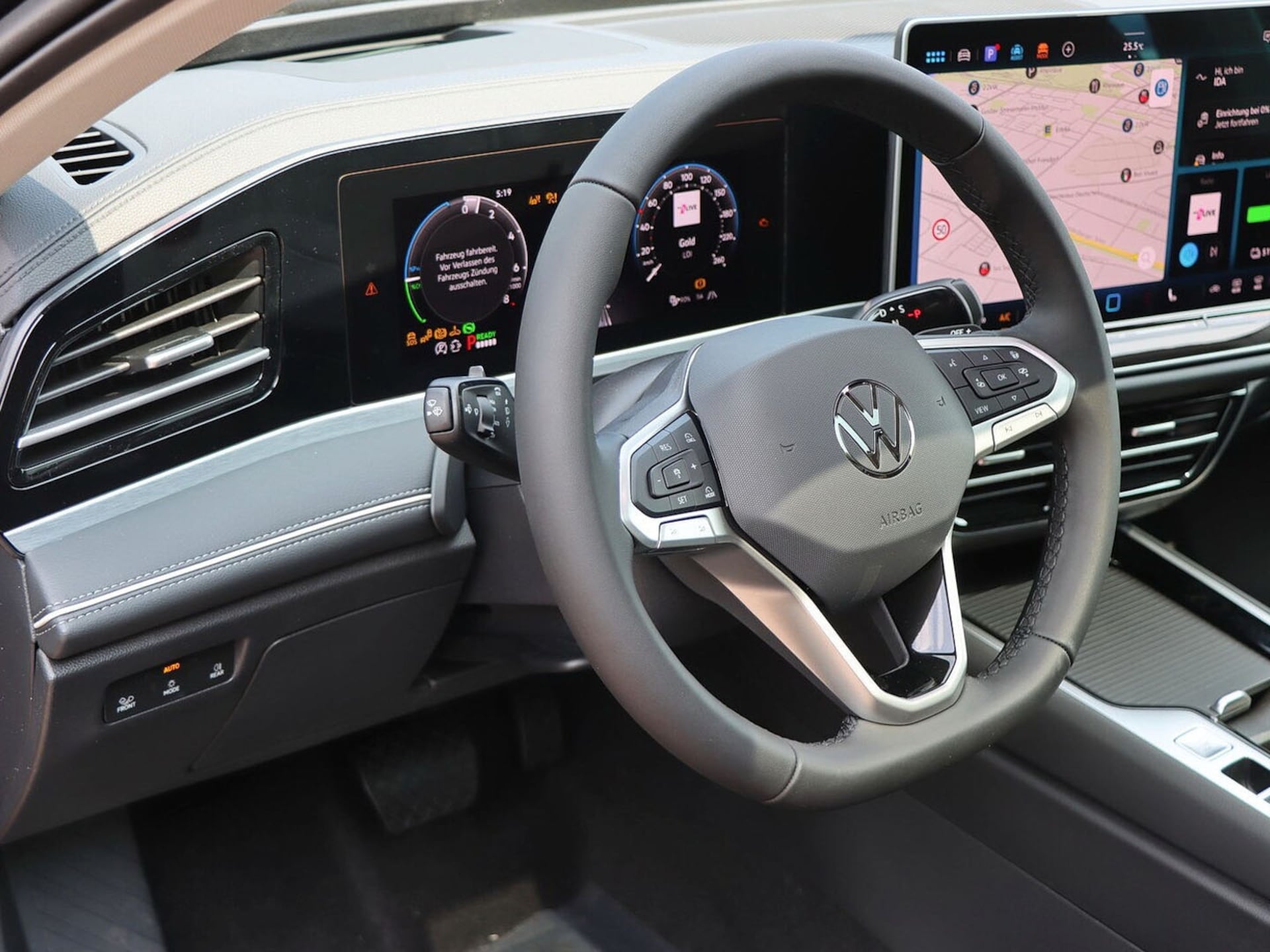 Volkswagen Passat Elegance