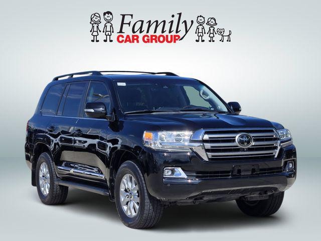 2018 Toyota Land Cruiser