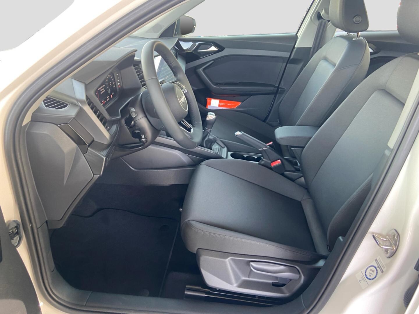 Bild über Audi A1 Sportback 25 TFSI Schaltgetriebe - für weitere Informationen kontaktieren Sie den Audi Partner