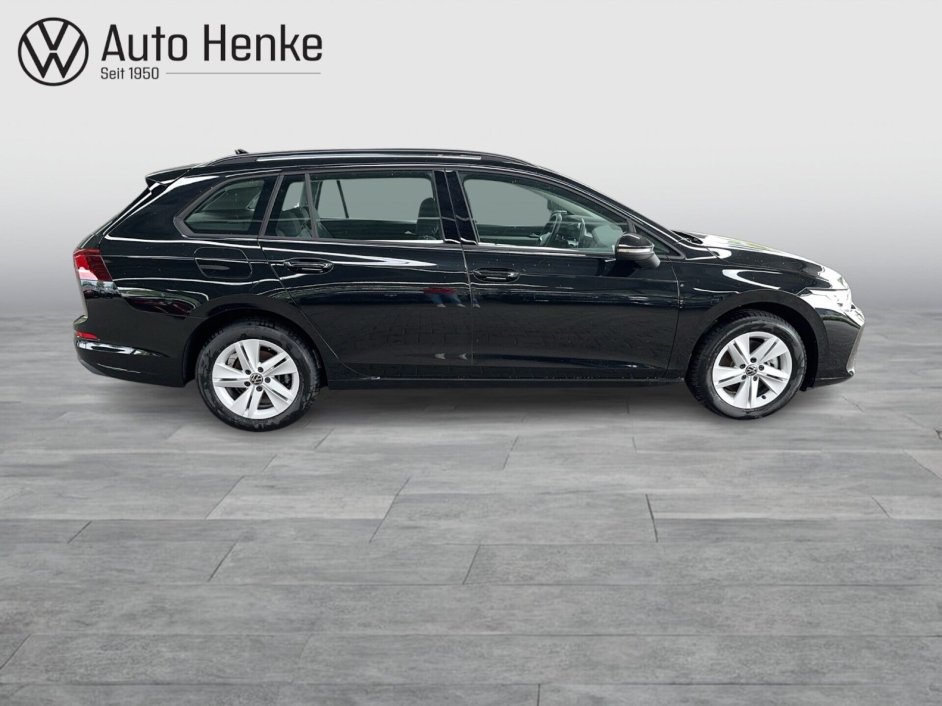 Volkswagen Golf Variant Life
