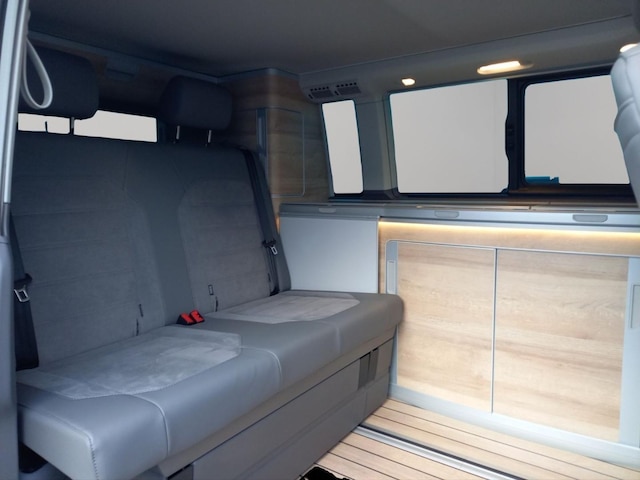 Volkswagen T6.1 California