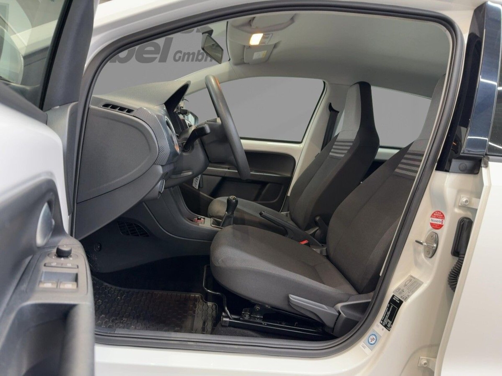 Volkswagen up! move up!