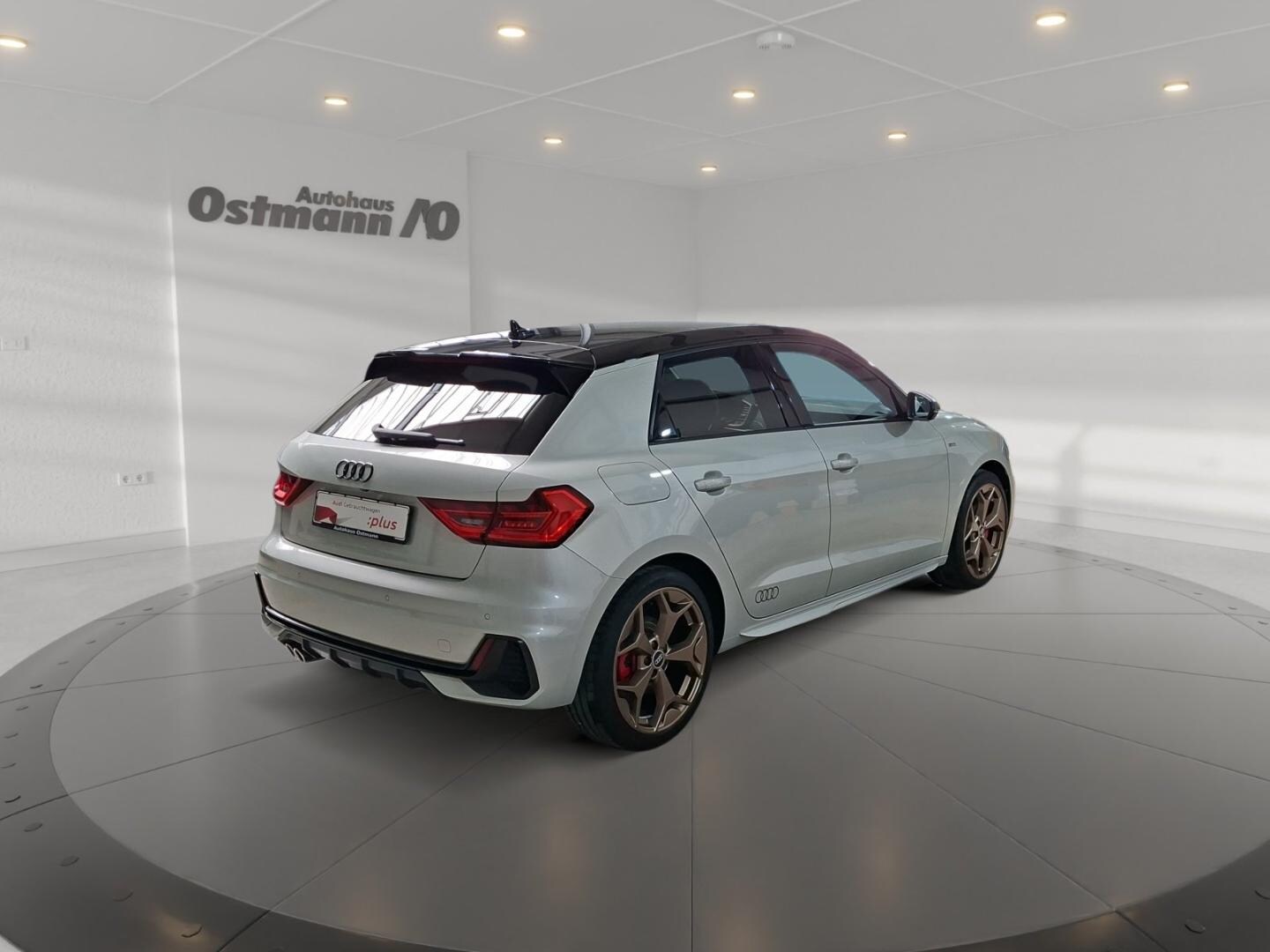 Bild über Audi A1 Sportback S line 40 TFSI S tronic - für weitere Informationen kontaktieren Sie den Audi Partner